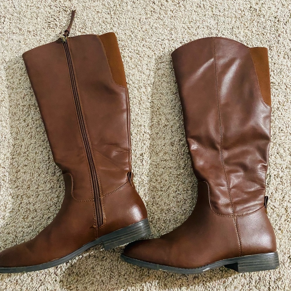 Winter knee length boots